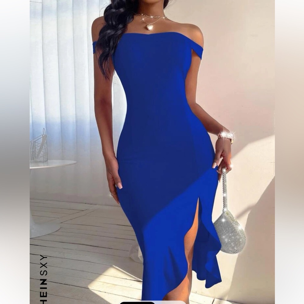 Ruffle Hem Bodycon Dress *BRAND NEW*